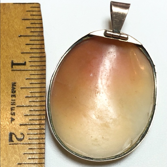 Gold Filled Antique Estate Shell Cameo Pendant - Picture 5 of 12